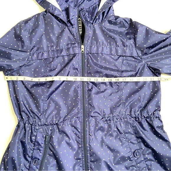 Details Intl Navy Mini Polkadot Packable Hooded Rain Jacket  Size Large - Picture 8 of 14